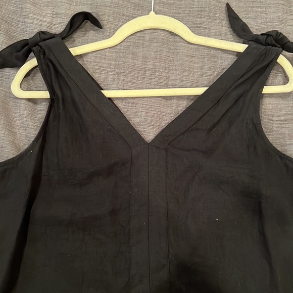 JCrew black linen tank - Picture 3 of 6